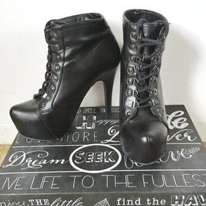 Black Heeled Lace-Up Boots